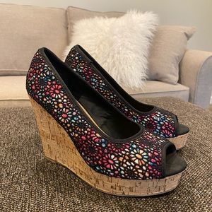 Y Not Wedge Heel | Size 10